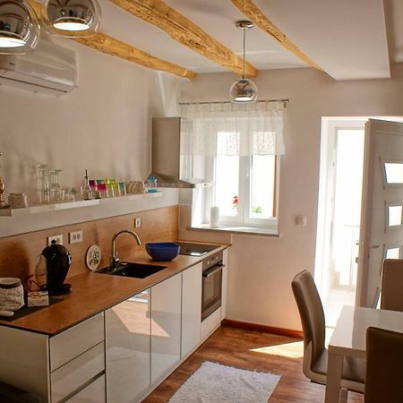 Luxury Apartment Luka Omiš Екстериор снимка